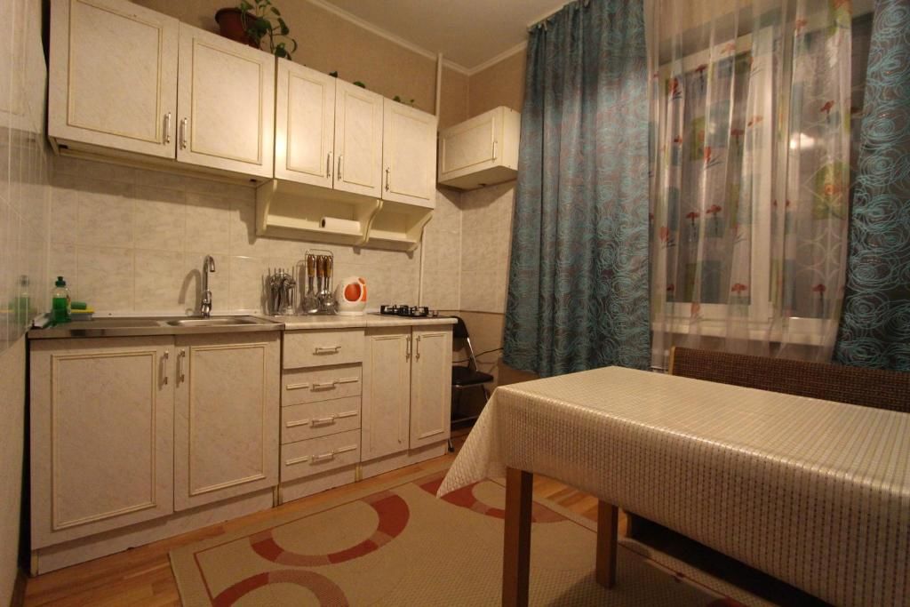 Апартаменты Nadezhda Apartment on Zhibek Zholy 33 Алматы